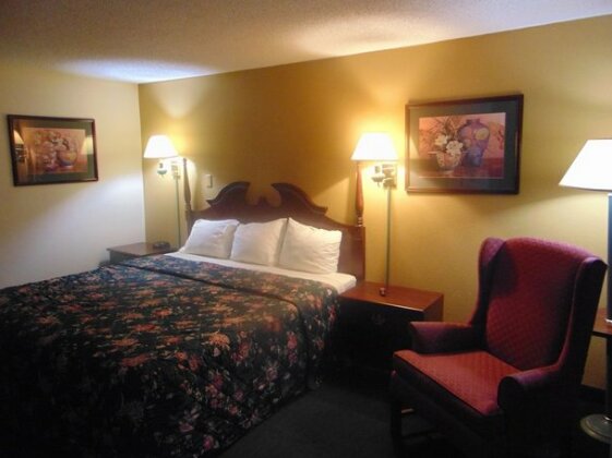 Shayona Inn Extended Stay - Photo2
