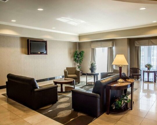 Comfort Suites Cincinnati North - Photo4