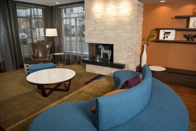 Fairfield Inn & Suites by Marriott Cincinnati Uptown/University Area - Photo4