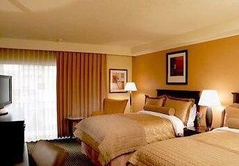 Fairfield Inn & Suites Cincinnati North/Sharonville - Photo2