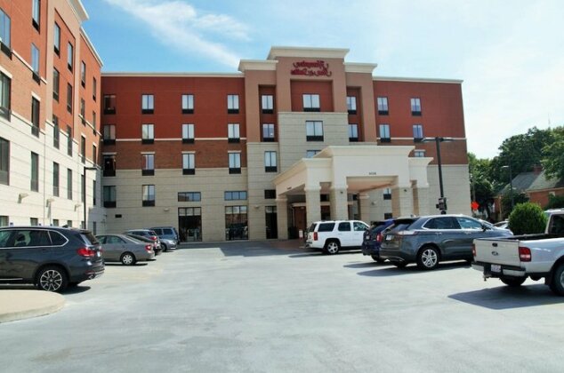 Hampton Inn & Suites Cincinnati / Uptown - University Area - Photo2