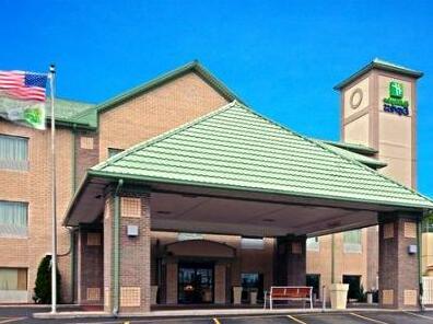Holiday Inn Express Hotel & Suites Cincinnati-I-75 Mitchell Ave