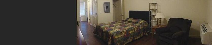 AAA Extended Stay furnished at Condor Ct - Photo2