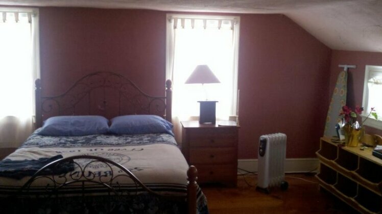 1805 House Bed & Breakfast - Photo4