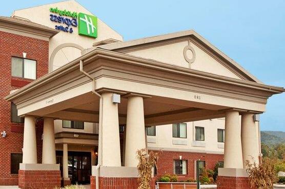 Holiday Inn Express Hotel & Suites Claypool Hill -Richlands Area - Photo2