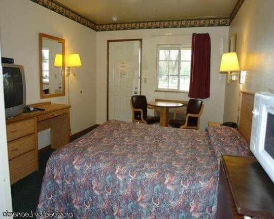 Cle Elum Travelers Inn - Photo4