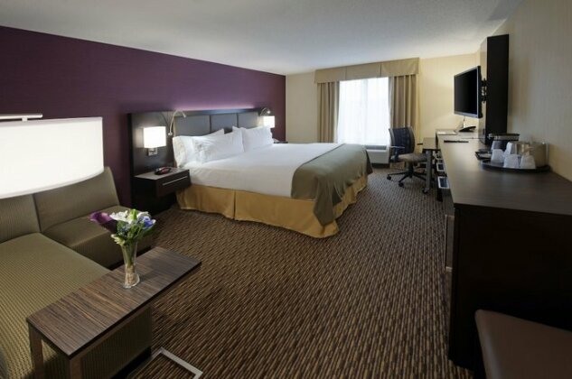 Holiday Inn Express Hotel & Suites Clearfield - Photo5