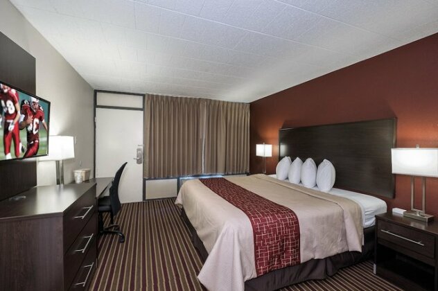 Red Roof Inn Clearfield - Photo4