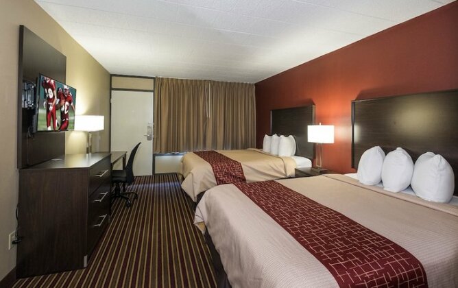 Red Roof Inn Clearfield - Photo5
