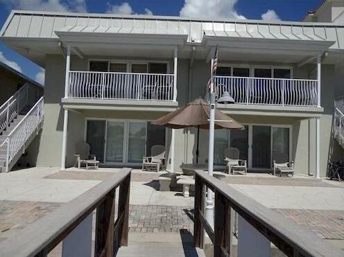 Brightwater Cay Condominiums by Belloise Realty - Photo3