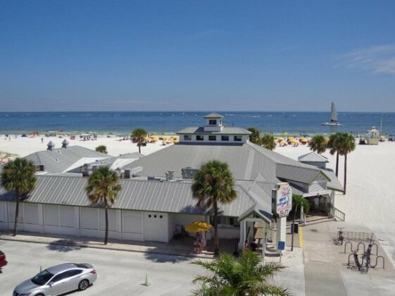 Palm Pavilion Inn - Photo3