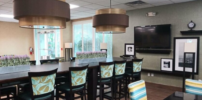 SureStay Plus Hotel by Best Western Clearwater Central - Photo4