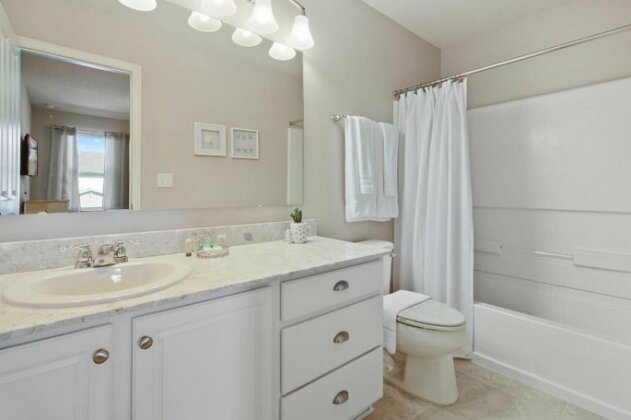 Four Bedrooms TownHome 5122 - Photo2