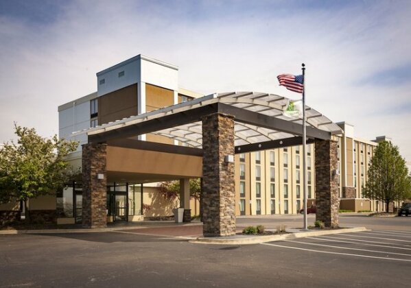 Holiday Inn Cleveland - Strongsville - Airport - Photo2