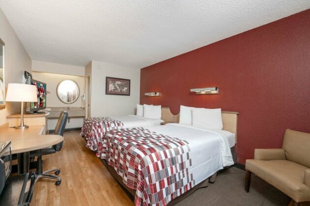 Red Roof Inn Cleveland - Westlake - Photo2