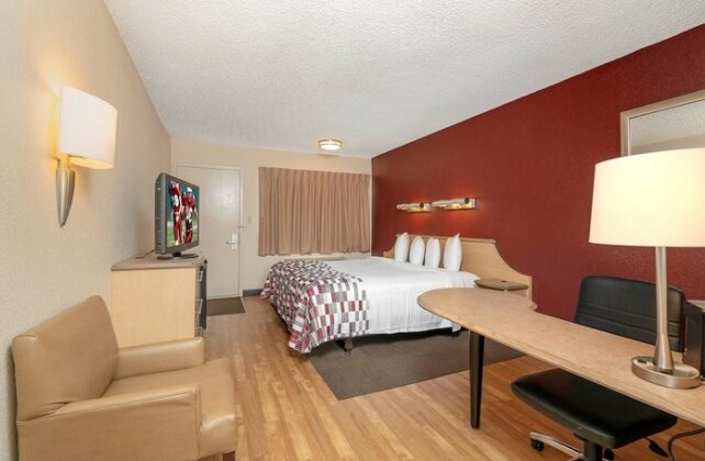 Red Roof Inn Cleveland - Westlake - Photo5