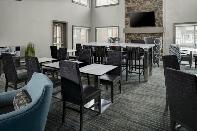 Residence Inn by Marriott Cleveland Independence - Photo3