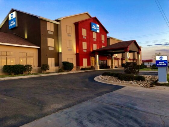 Best Western Cannon AFB - Photo2