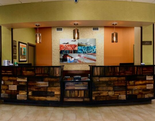 Best Western Cannon AFB - Photo3