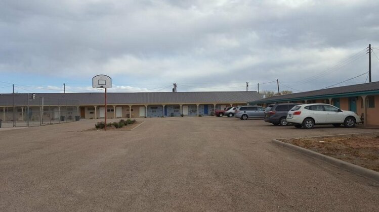 Choice Inn - Photo4