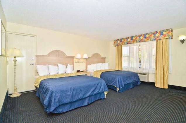 BEST WESTERN Cocoa Beach Hotel & Suites - Photo4