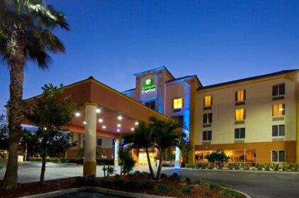 Holiday Inn Express Hotel & Suites Cocoa Beach