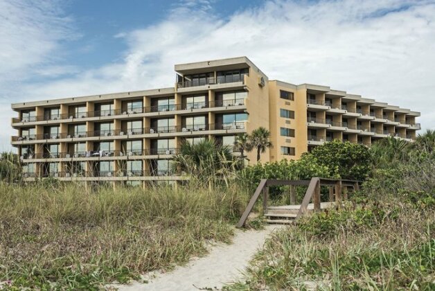 La Quinta Inn & Suites Cocoa Beach Oceanfront - Photo3