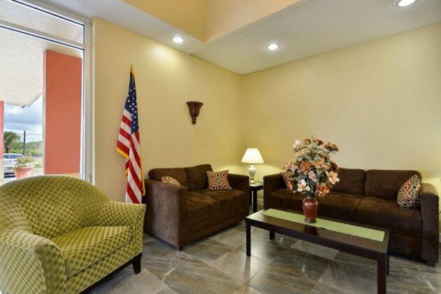Americas Best Value Inn - Cocoa/Port Canaveral - Photo4