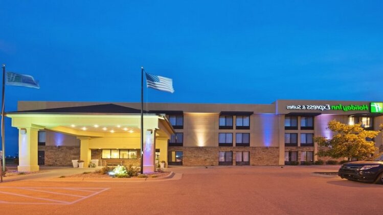 Holiday Inn Express Hotel & Suites Colby Colby - Photo2