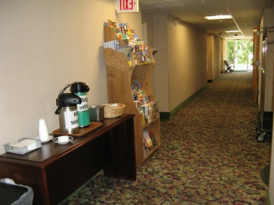 Handys Extended Stay Suites Colchester - Photo3