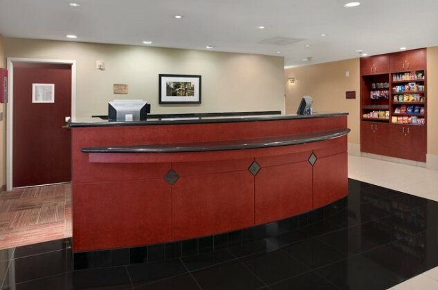Hawthorn Suites by Wyndham College Station - Photo2