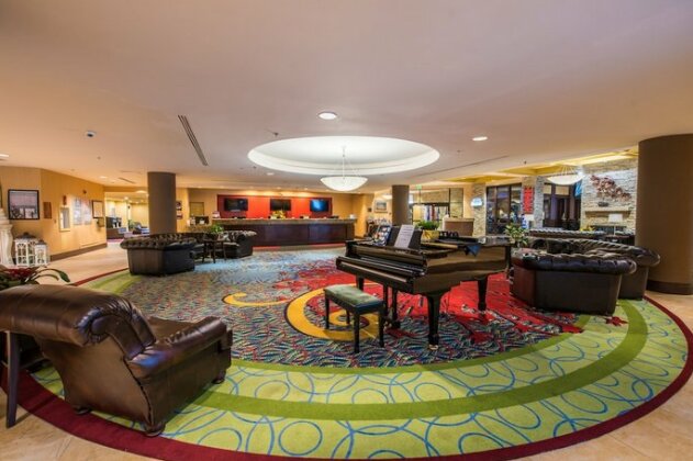 Hotel Elegante Conference and Event Center - Photo4