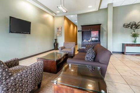 Quality Suites Downtown - Photo5