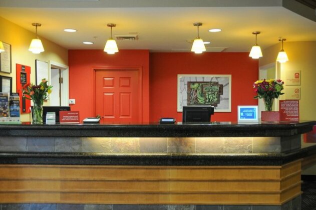 TownePlace Suites by Marriott Colorado Springs South - Photo3