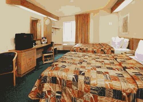 TravelStar Inn & Suites - Photo2