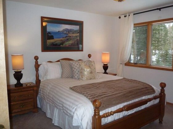 Meadow Lake View Bed and Breakfast