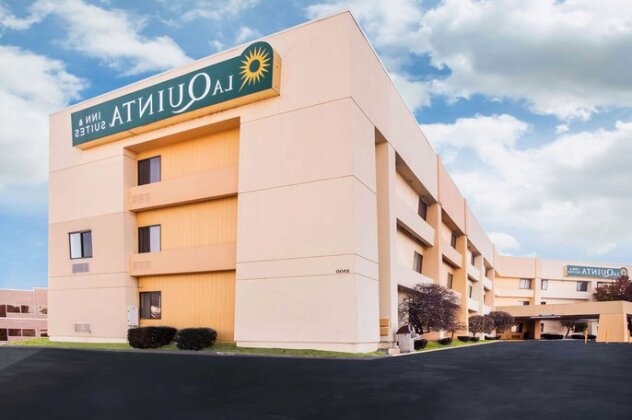 La Quinta Inn & Suites Columbia - Photo2