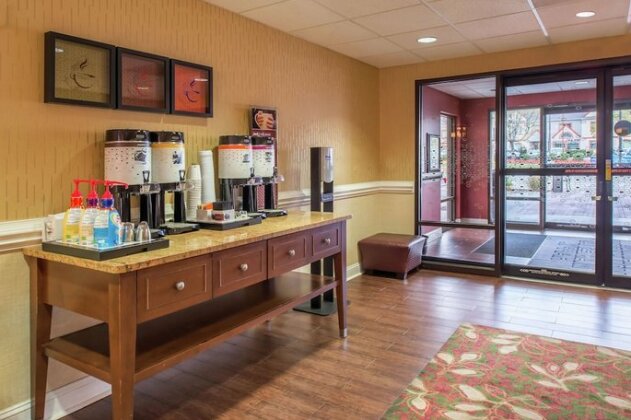 Hampton Inn Columbia Northeast - Two Notch Road - Photo5