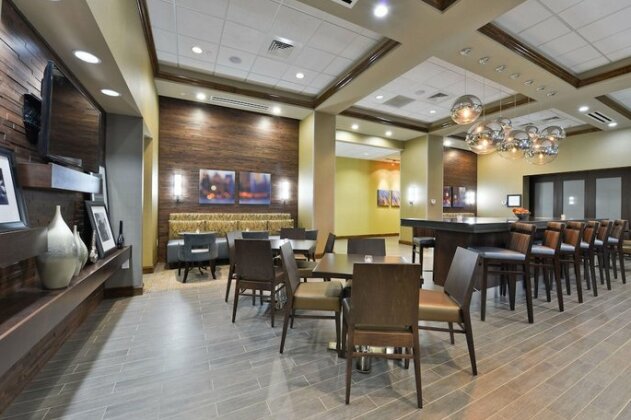 Hampton Inn & Suites Columbia Southeast-Fort Jackson - Photo4