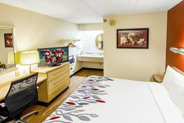 Red Roof Inn Columbia East - Fort Jackson - Photo5