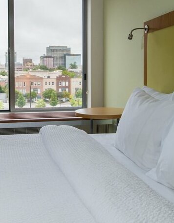 SpringHill Suites Columbia Downtown/The Vista - Photo4