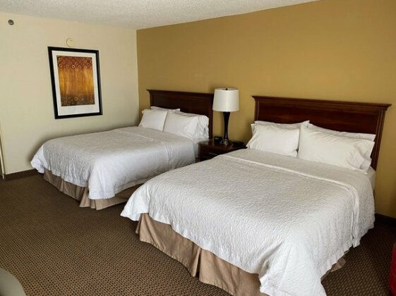 SureStay Plus Hotel by Best Western Lexington Columbia - Photo3