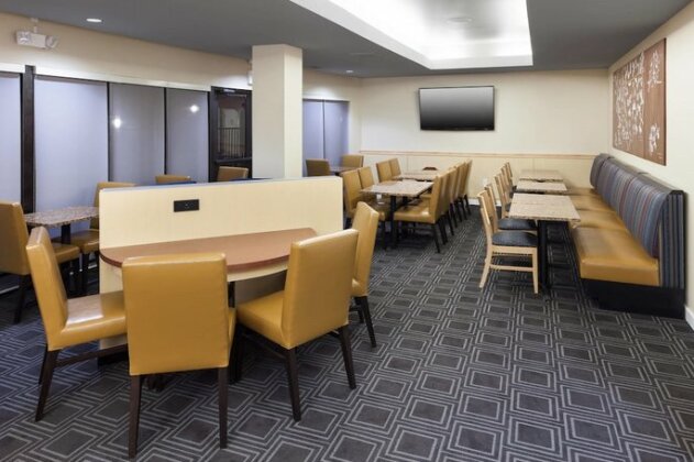 TownePlace Suites Columbia Southeast / Fort Jackson - Photo5