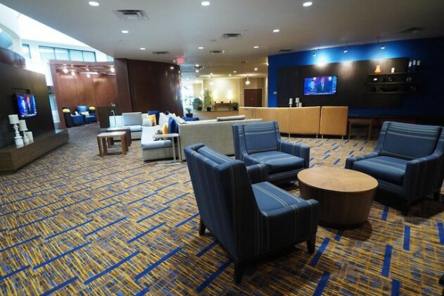Courtyard by Marriott Columbus West - Photo3
