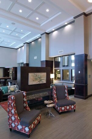 Hampton Inn & Suites Columbus/University Area - Photo3