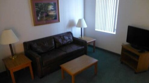 Affordable Suites Conover Hickory - Photo2