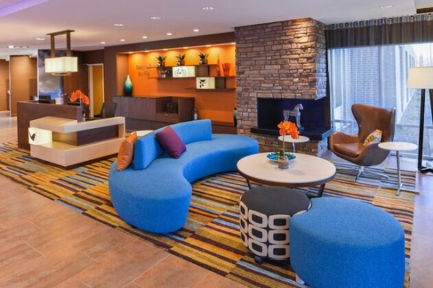 Fairfield Inn & Suites by Marriott Coralville - Photo2