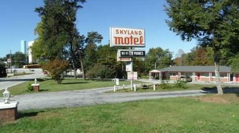 Skyland Motel