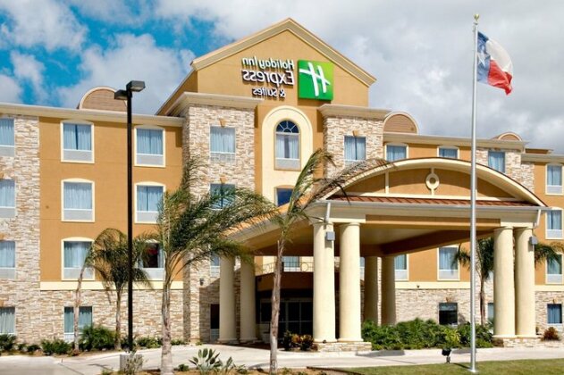 Holiday Inn Express & Suites Corpus Christi - Photo2