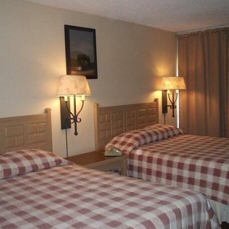 ValStay Inn and Suites - Photo4